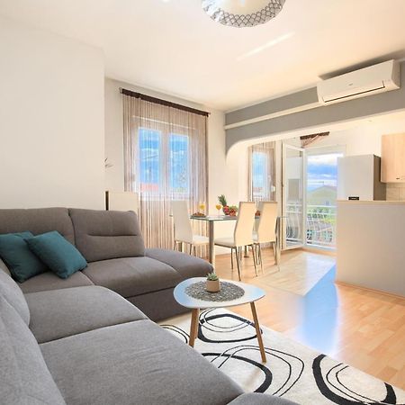 Apartman Andi Appartement Pula Buitenkant foto